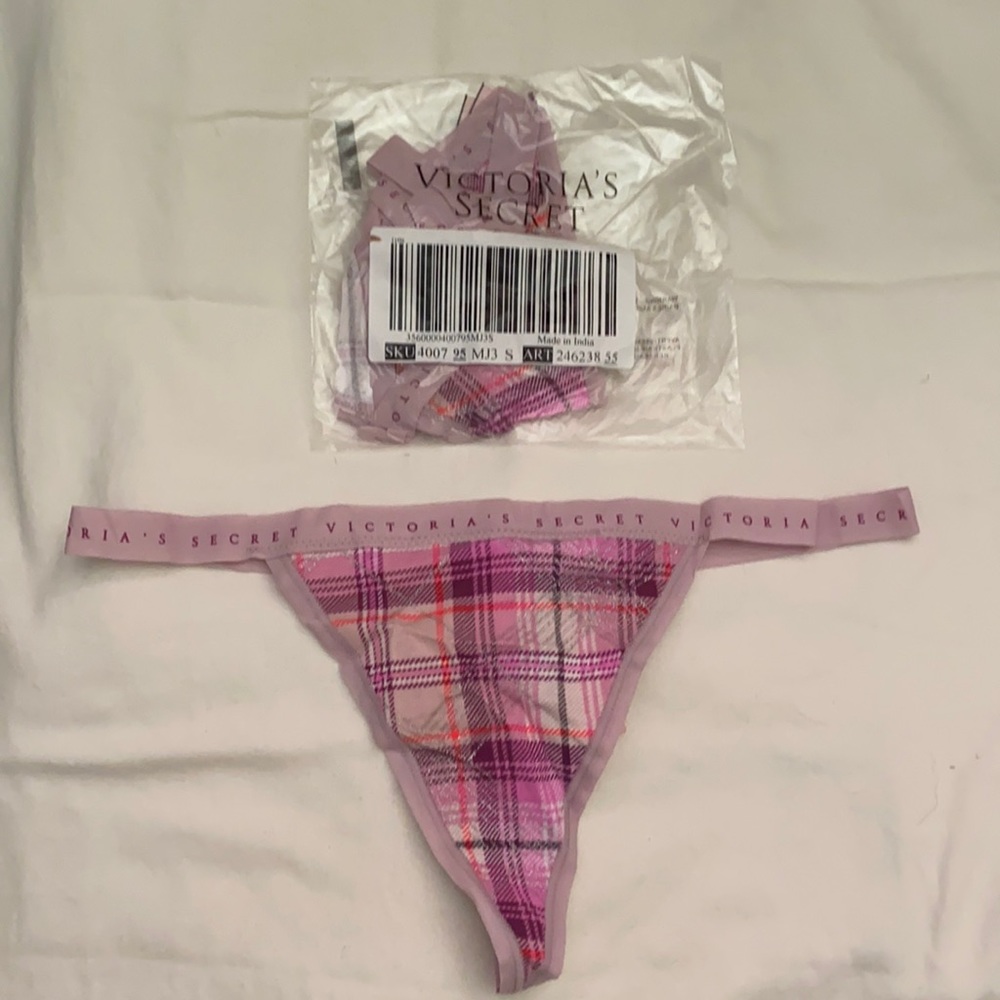 🔥2 for $10🔥 Victoria’s Secret g-string